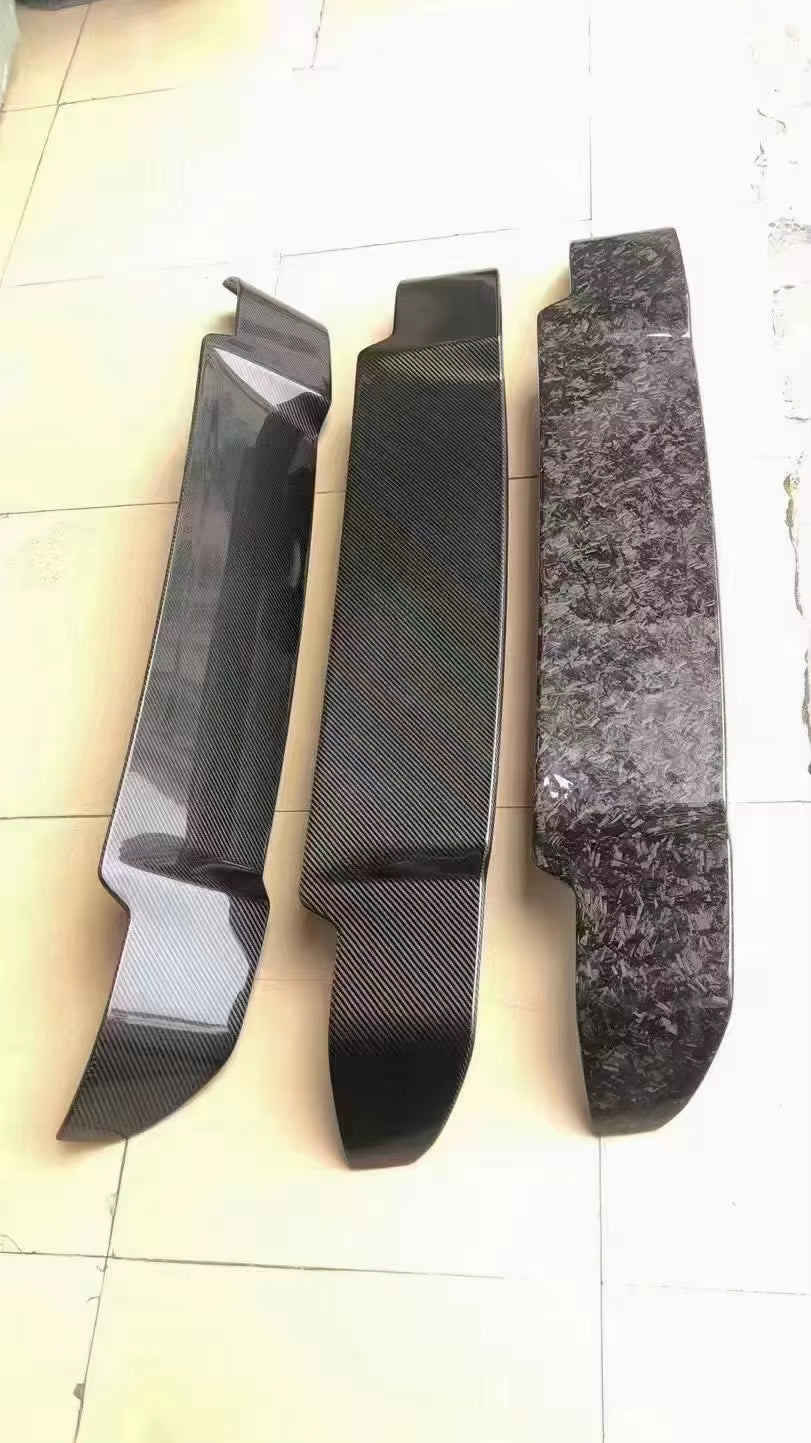 Carbon Fiber Body Kit Car Part for Range Rover Defender Carbon Fiber Rear Wing