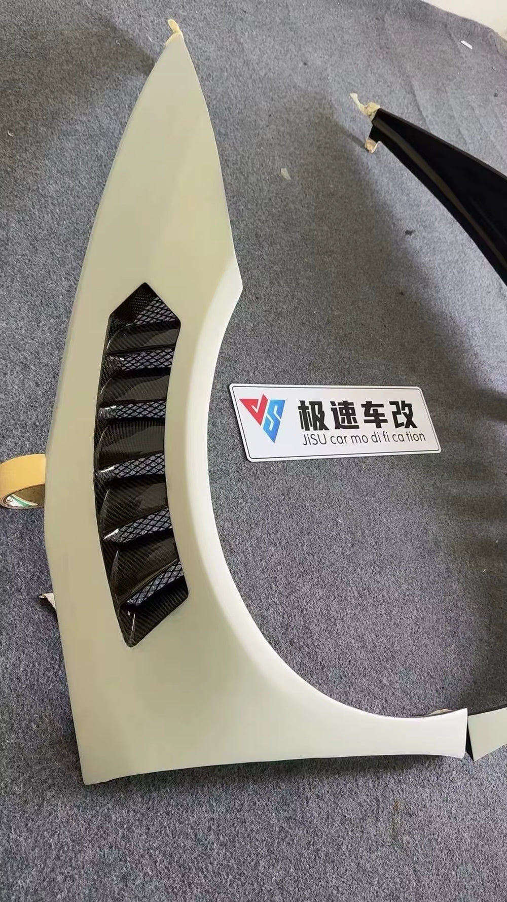 For Lamborghini Huracan Lp580/610 EVO V-Style Semi-Carbon Fiber Fender Diffuser Spoiler Body Kit