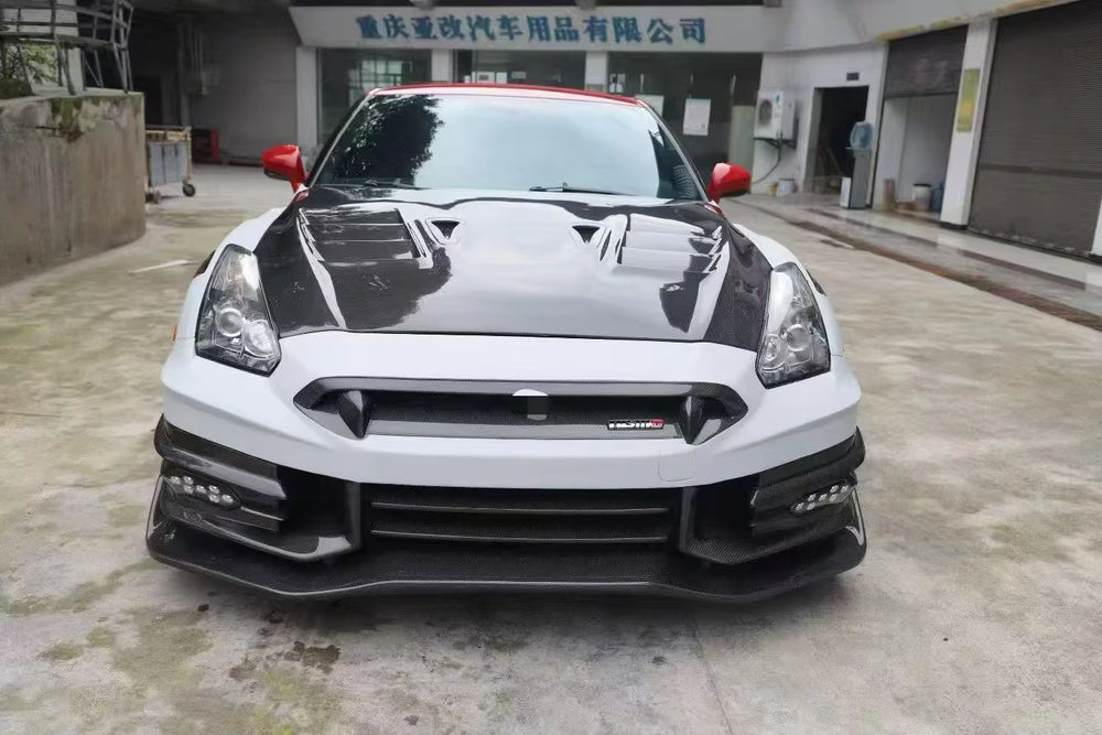 Upgrade Top Secret Style Carbon Fiber Body Kit for Nissan GTR R35 2024 Front Rear Bumper Spoiler Engine Cover Side Skirts