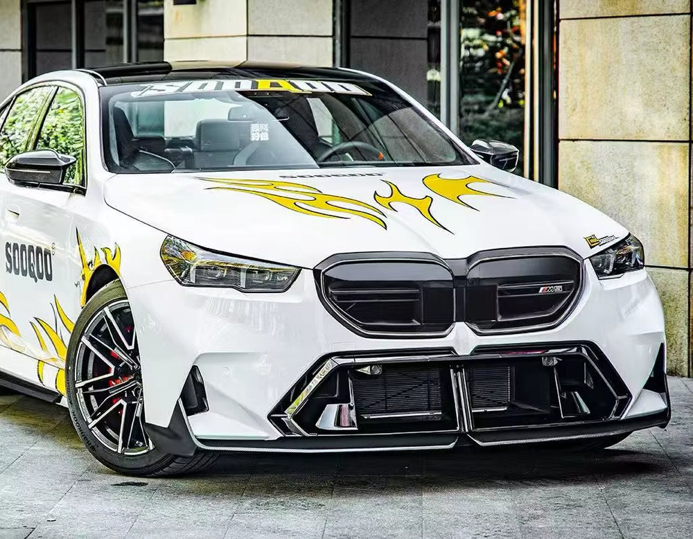 Mp Style Dry Carbon Fiber Body Kit for BMW M5 G90 2024+ Front Lip Skirt Rear Diffuser Spoiler