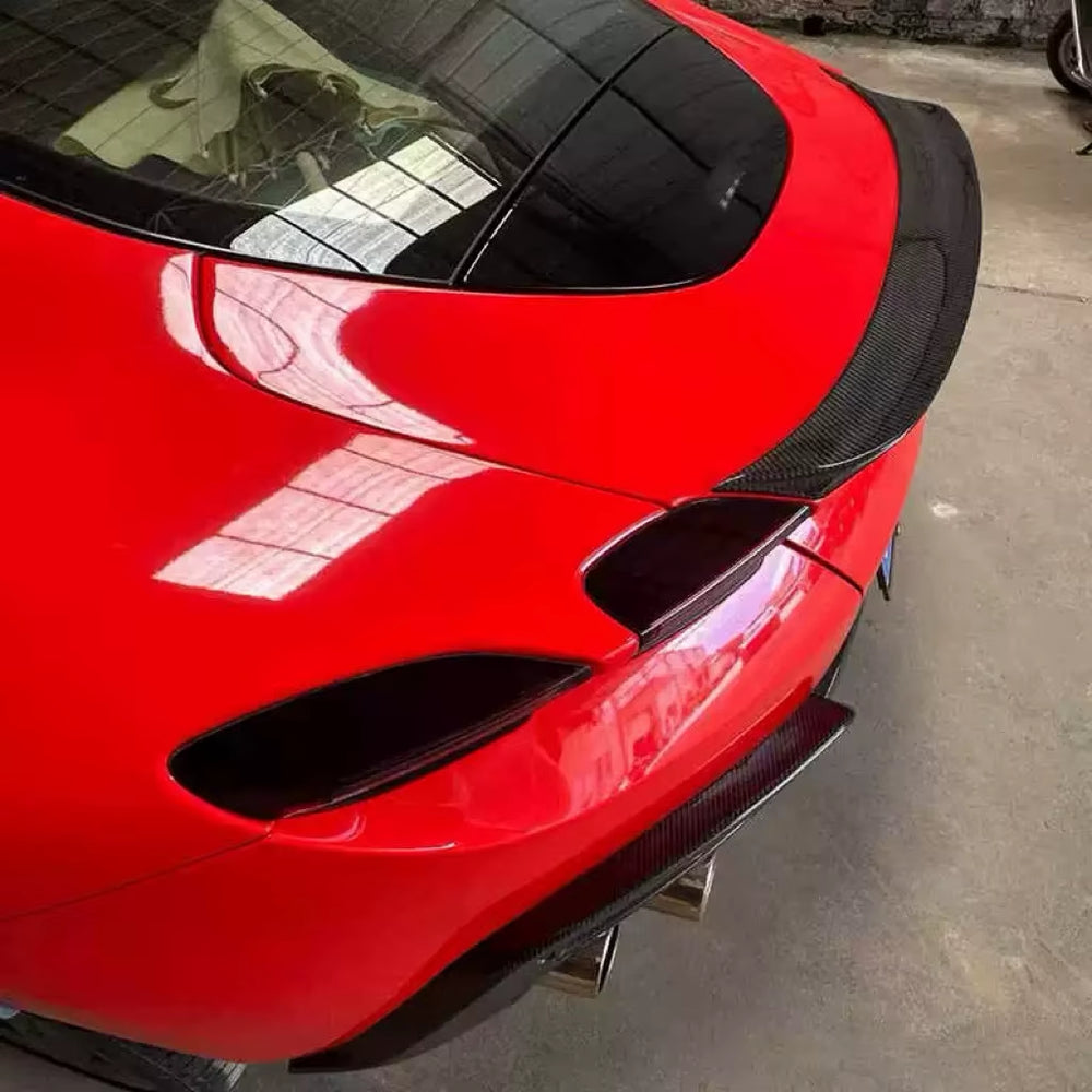 High Quality Carbon Fiber Body Kit for Ferrari Roma to Upgrade N-Style Front Lip Skirt and Rear Diffuser Spoiler