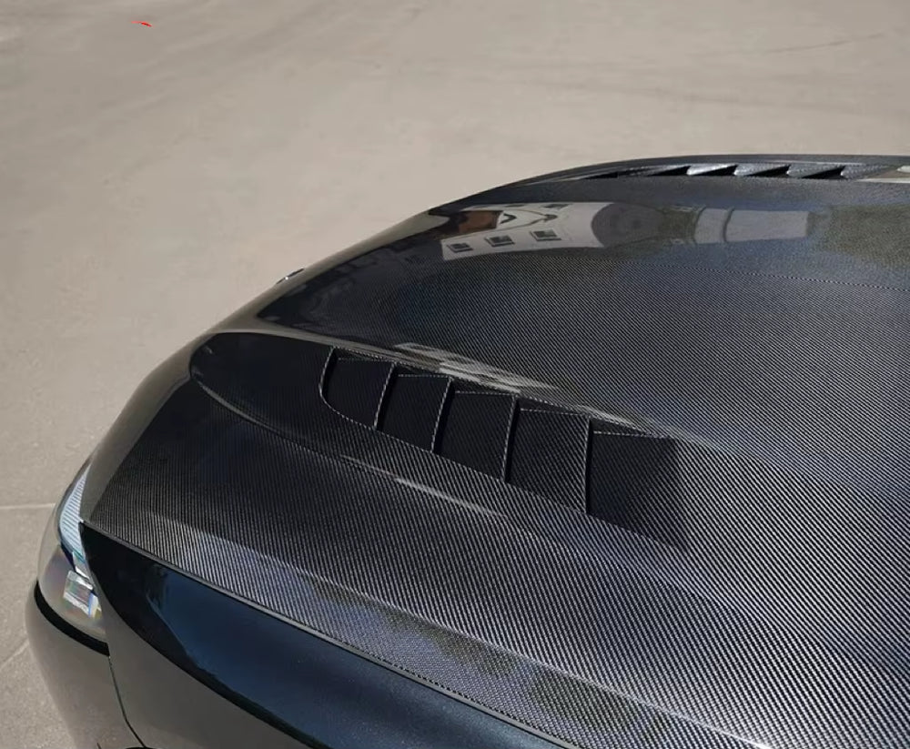 Dry Carbon Fiber Hood for BMW 8 Series M8 Hood High Quality Perfect Fit Body Kits for Bmw 8 Series M8 Hood
