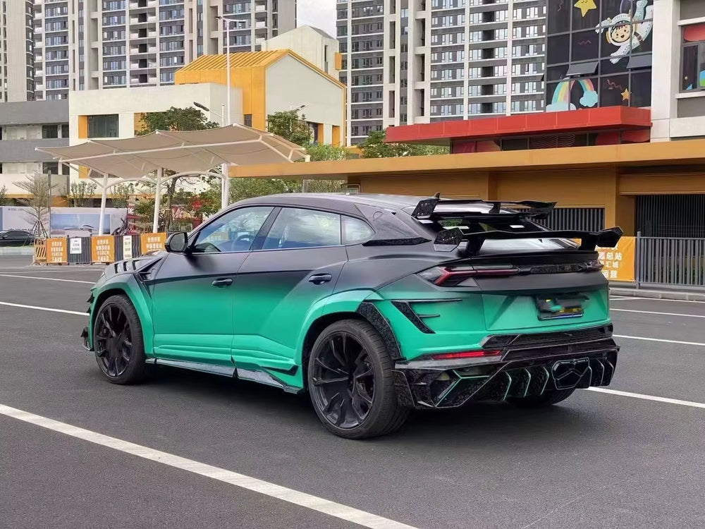 2024+ Auto Body Kit for Lamborghini URUS Venatus S Upgrade MSY Style Dry Carbon Fiber Front and Rear Bumper Diffuser Spoiler