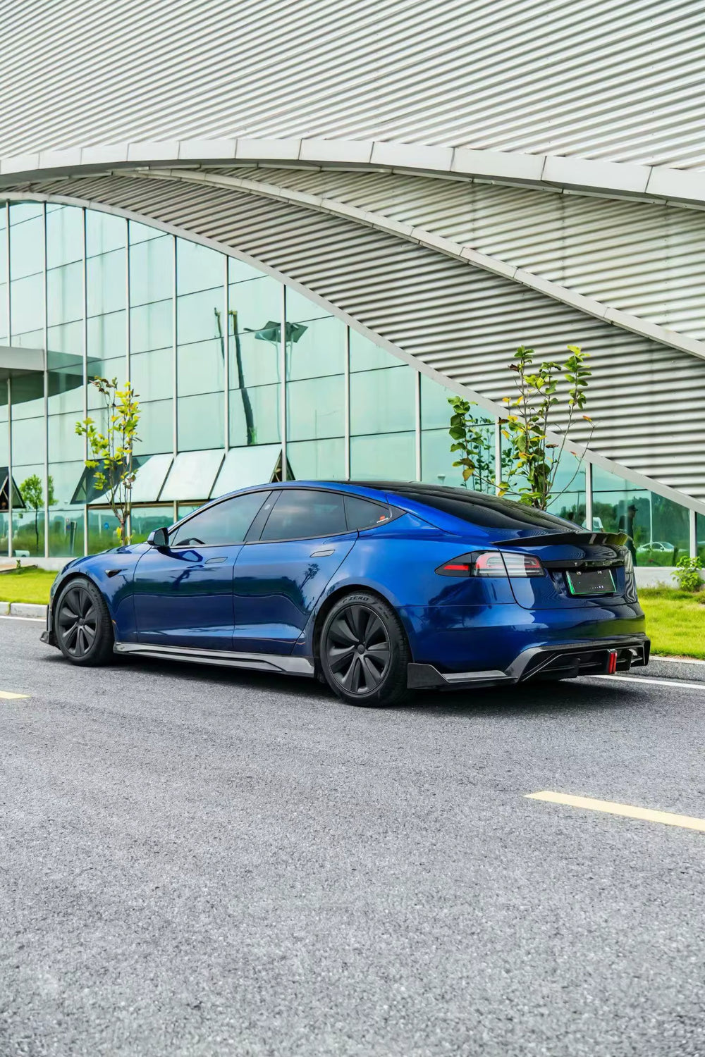 For Tesla Model S Upgrade CT Style Carbon Fiber Bumper Front Lip Rear Diffuser Rear Spoiler Side Skirts Accessories