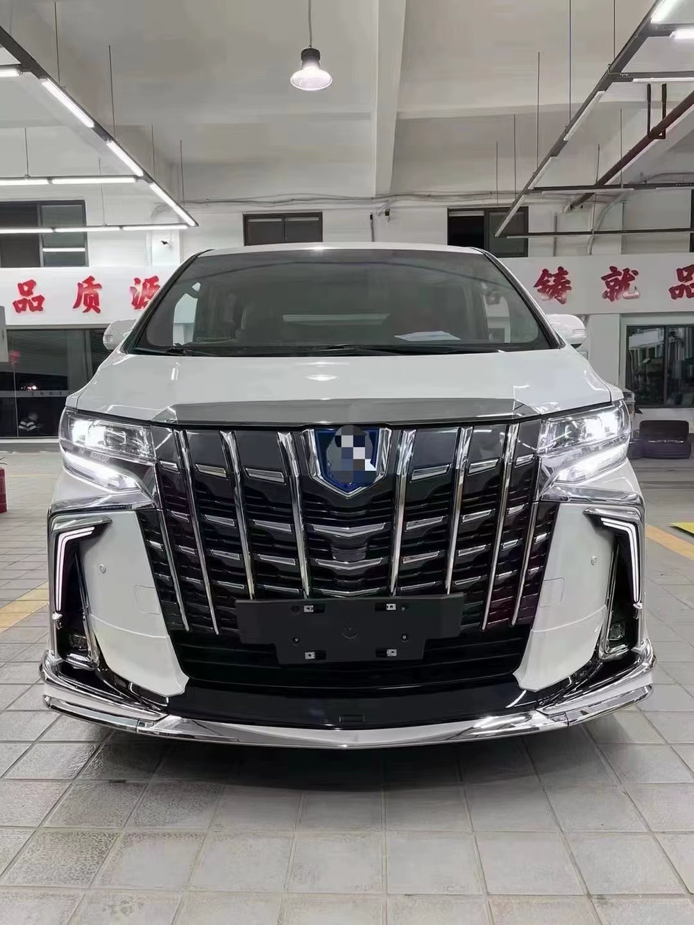 For Toyota Alphard 2008-2015 Upgrade to 2019-2020 New Models Body Kit Front and Rear Bumper Spoiler Diffuser Headlights