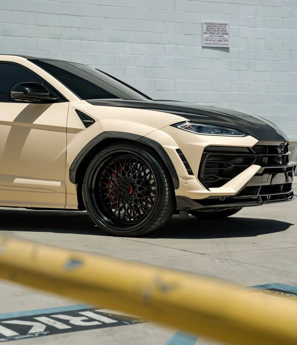 Dry Carbon Fiber 1016 Style Body Kit for Lamborghini Urus SE Front Lip Side Skirt Rear Diffuser Spoiler Hood Wide-Body Body Kit