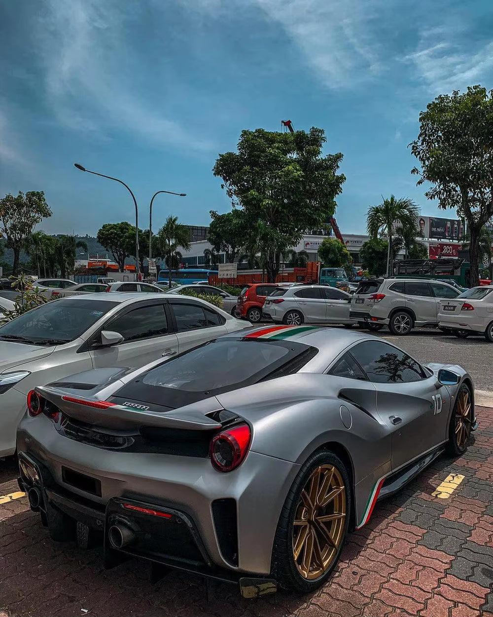 Carbon Fiber Body Kit for 488 Upgrade Pista Style Front and Rear Bumper Diffuser Spoiler