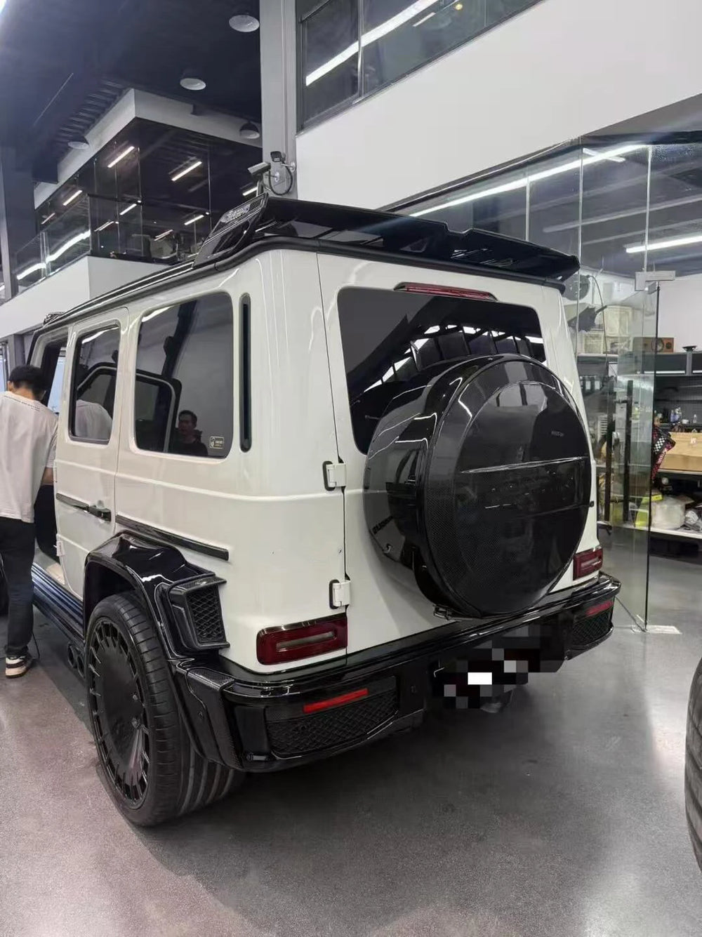 Kit de carrocería estilo G800 en fibra de carbono seca para Mercedes-Benz Clase G W465 / W464 (G500 / G63)