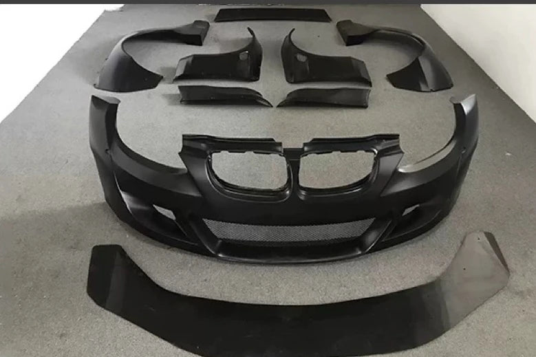 Kit carrosserie large en FRP pour BMW Série 3 / M3 E90 / E92 / E93