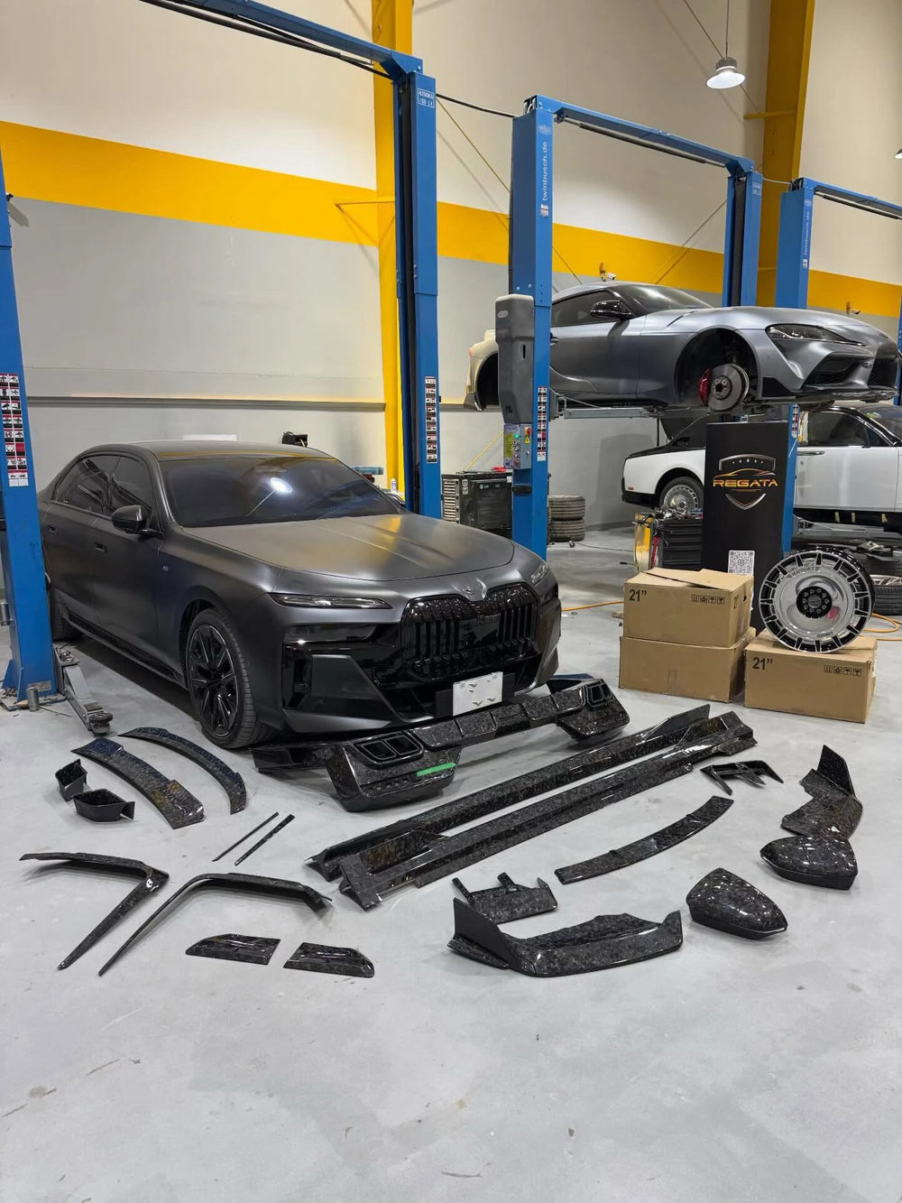 Lame avant / pare-chocs en carbone sec forgé pour BMW Série 7 / i7 G70
