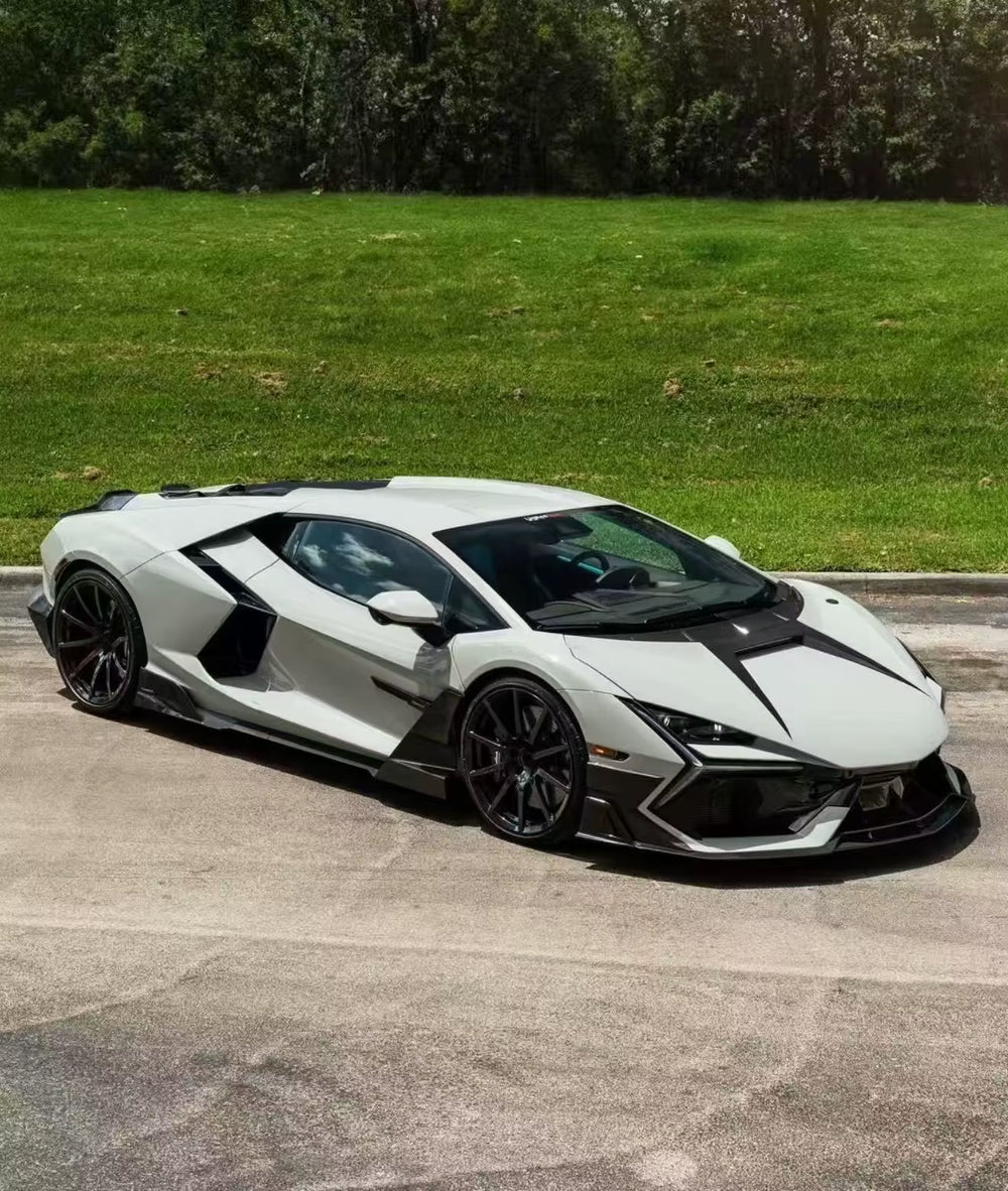 High Quality Dry Carbon Fiber MSY Style Body Kit for Lamborghini Revuelto Front Lip Skirt Rear Diffuser Spoiler Hood