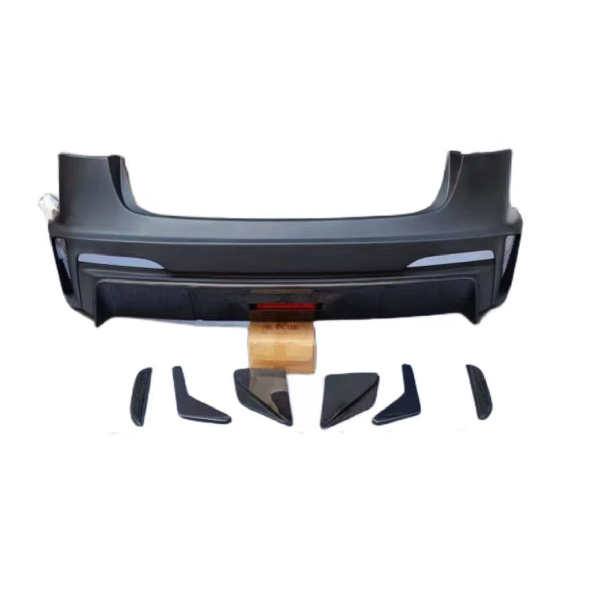 Carbon Fiber Car Bumpers for Tesla Model 3 ROBOT Style Rear BUMPER for Body Kit Body Kit
