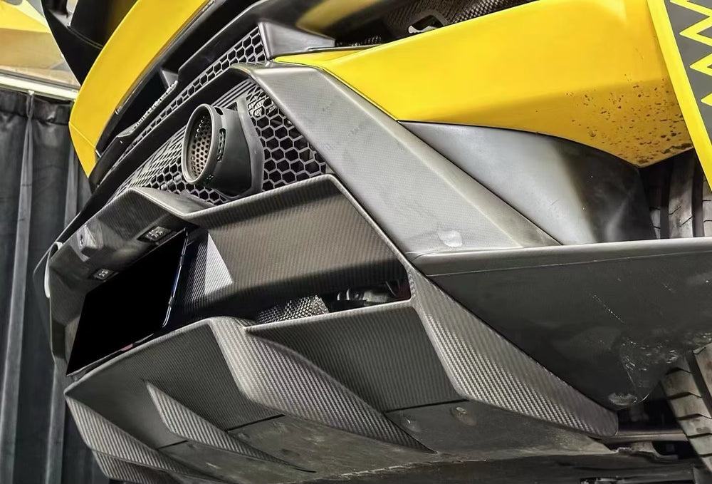 For Lamborghini Huranan STO OEM Style Dry Carbon Fiber Front Lip Rear Diffuser Spoiler Body Kit
