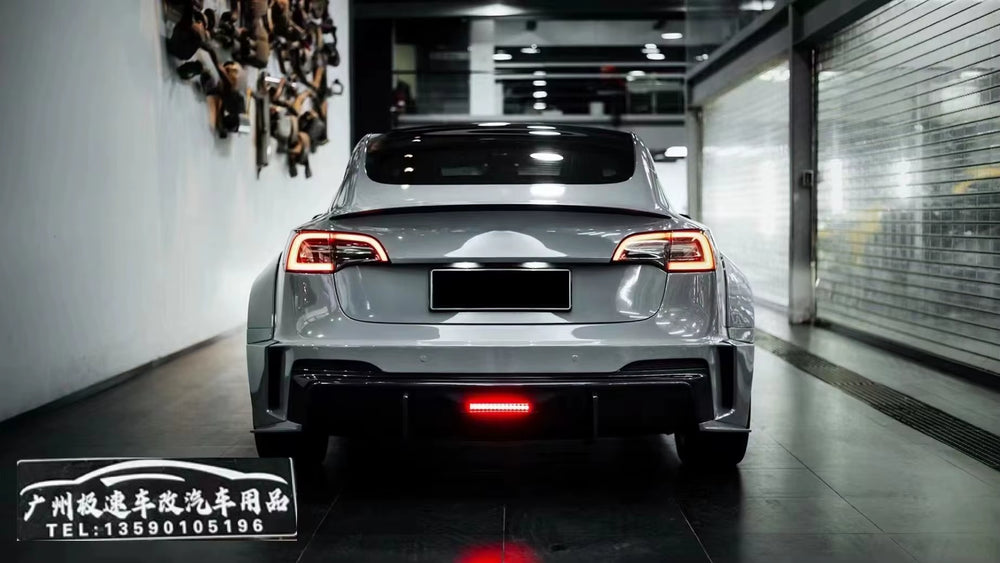 Carbon Fiber Car Bumpers for Tesla Model 3 ROBOT Style Rear BUMPER for Body Kit Body Kit