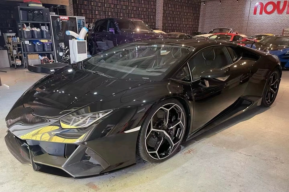 High Quality Dry Carbon Fiber Body Kit for Lamborghini Huracan Evo Upgrade V-Style Front Lip Skirt Rear Diffuser Spoiler Hood