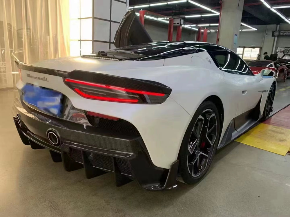 Carbon Fiber Design for Maserati Mc 20 PA Style Carbon Fiber Design