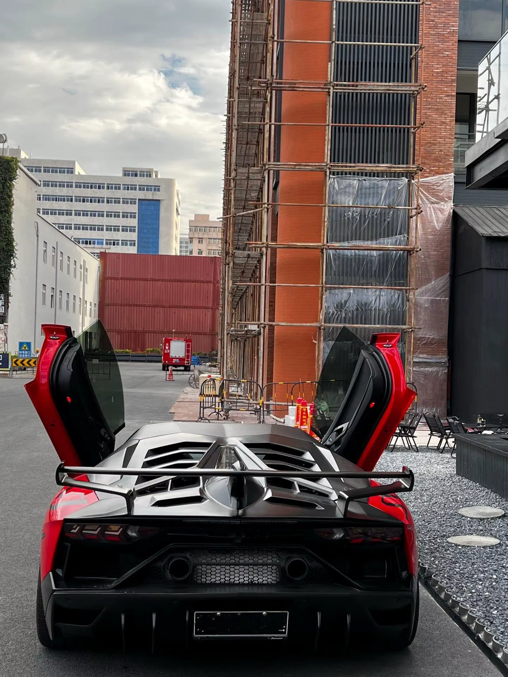 SVJ Style Carbon Fiber Body Kit for Lamborghini Aventador Front and Rear Bumper Diffuser Spoiler Body Kit