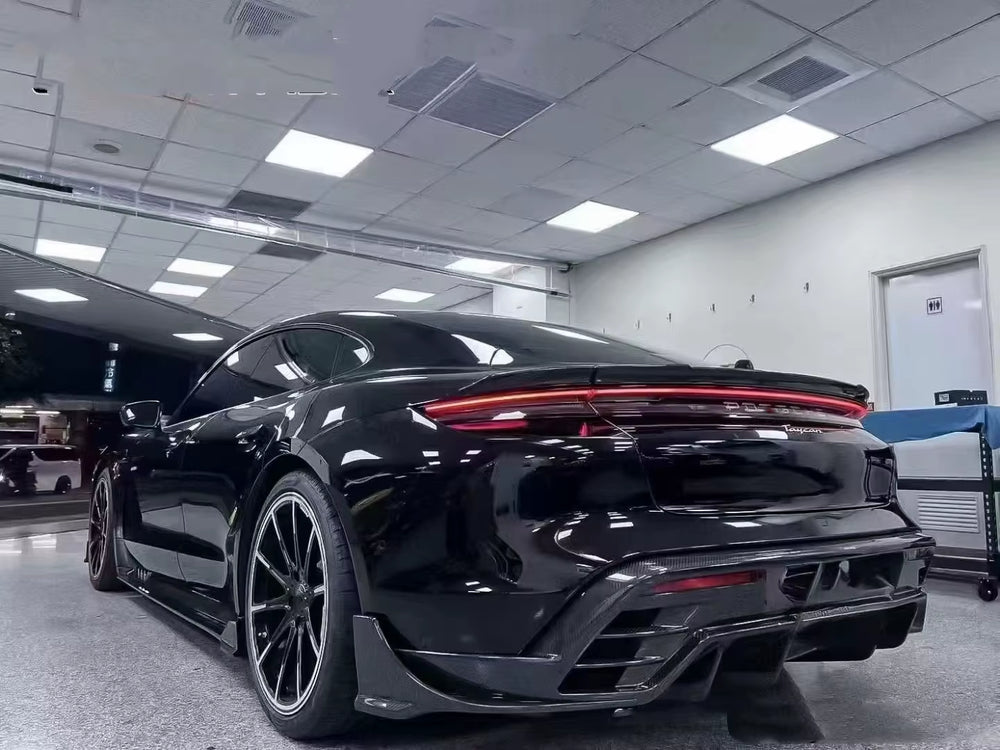 PK Style Carbon Fiber Body Kit for Porsche Taycan Carbon Fiber Front Lip Skirt Rear Diffuser Spoiler Body Kit